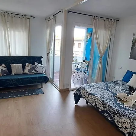 아파트 Loft A Blanes, Beachfront