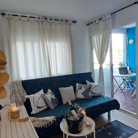 아파트 Loft A Blanes, Beachfront